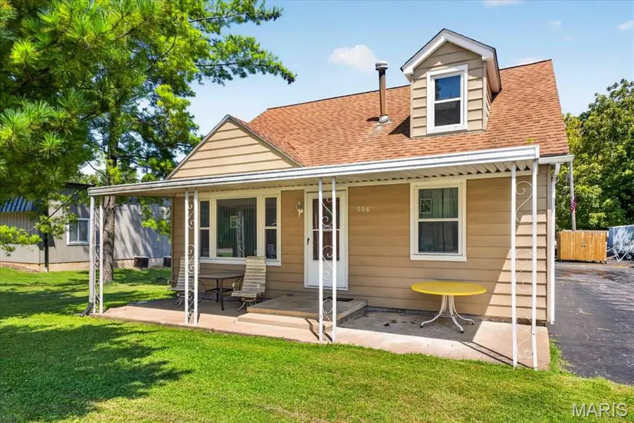 908 S Main Street, Columbia, IL 62236 - #2