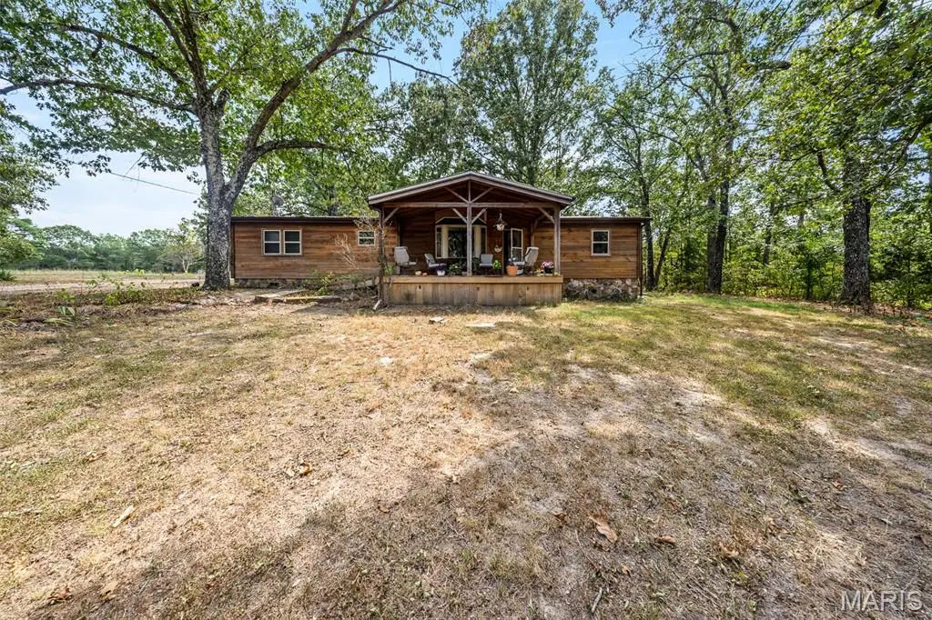 12502 Bell Road, Roby, MO 65557 - #1