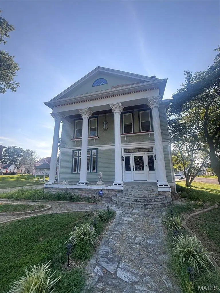 479 N Mill Street, Nashville, IL 62263 - #2