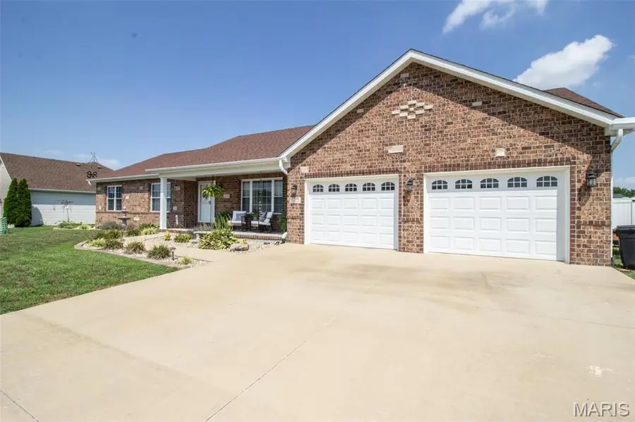2541 Commercial Parkway, Granite City, IL 62040 - #2