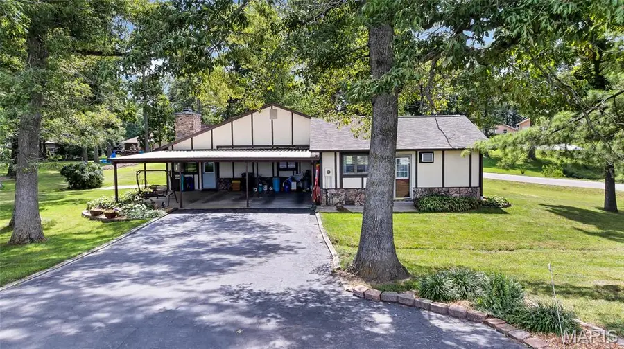 100 Lakewood Drive, Columbia, IL 62236 - #3