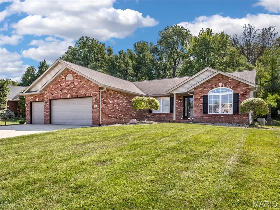 58 Oak Leaf Drive, Maryville, IL 62062 - #2
