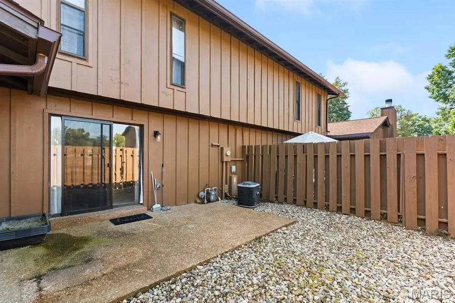 903 Hampton Court, Belleville, IL 62223 - #3