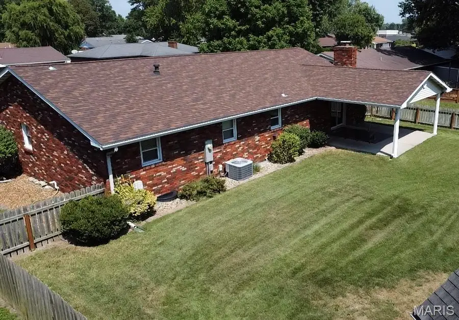 2324 Arnold Drive, Granite City, IL 62040 - #2