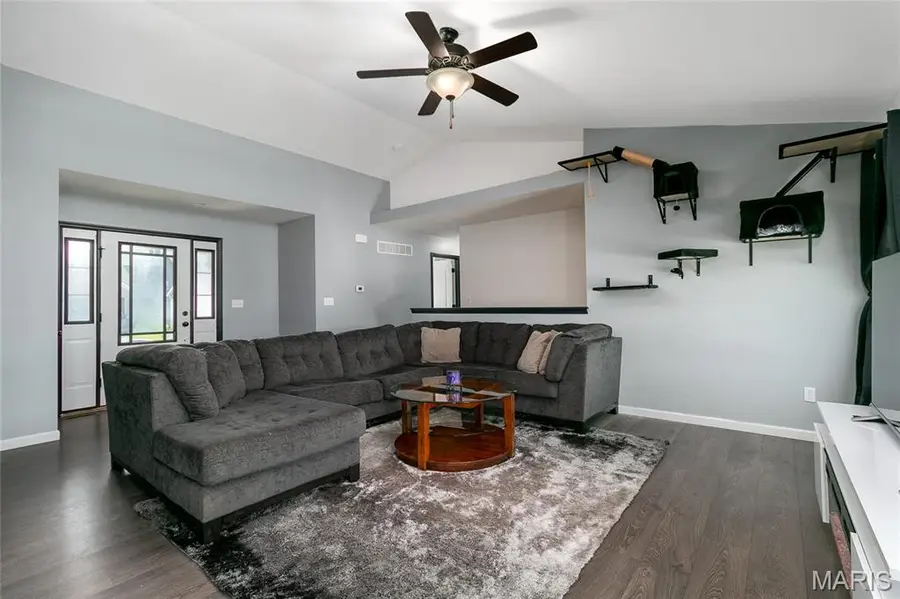 505 Lakewood Drive, Moscow Mills, MO 63362 - #2