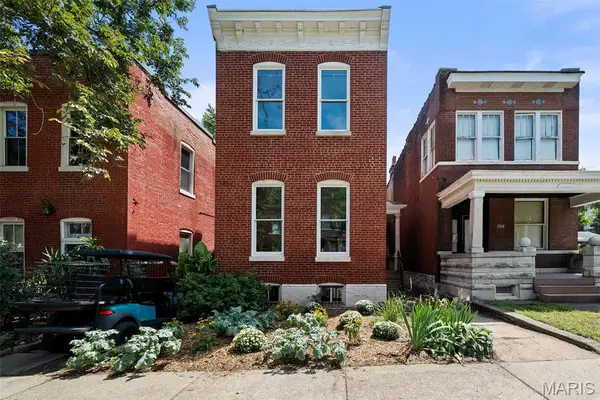 3010 Indiana Avenue, St Louis, MO 63118