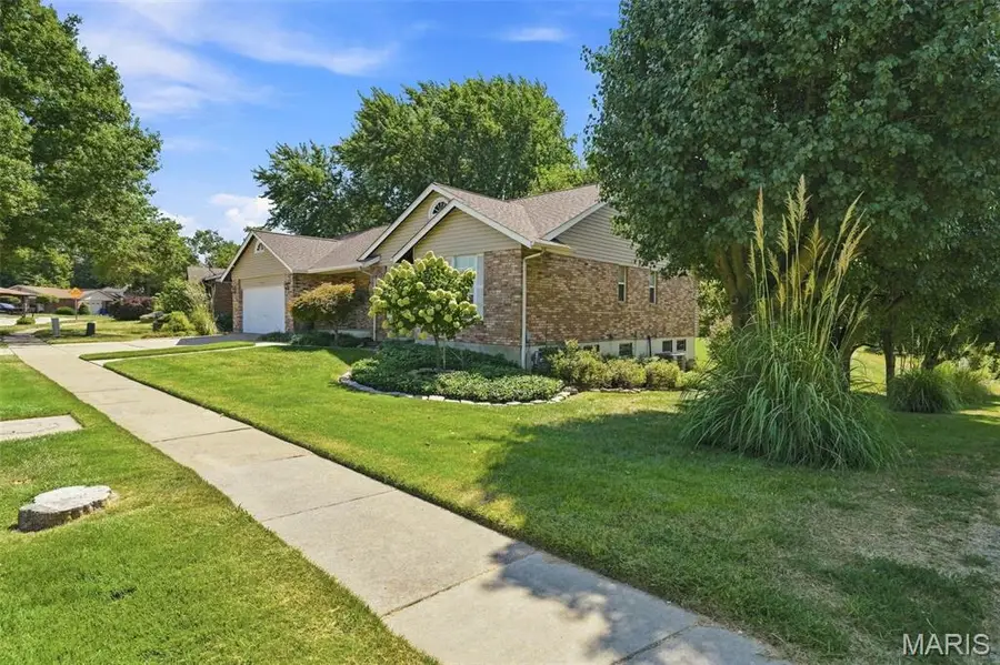 4004 Flandre Cove Court, Old Jamestown, MO 63034 - #3