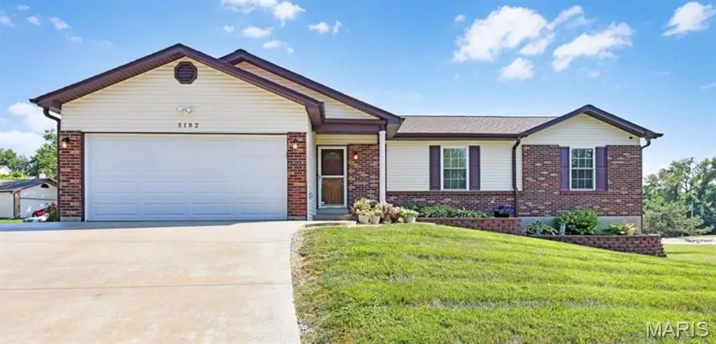 5182 Bristol Rock Road, Florissant, MO 63033 - #1