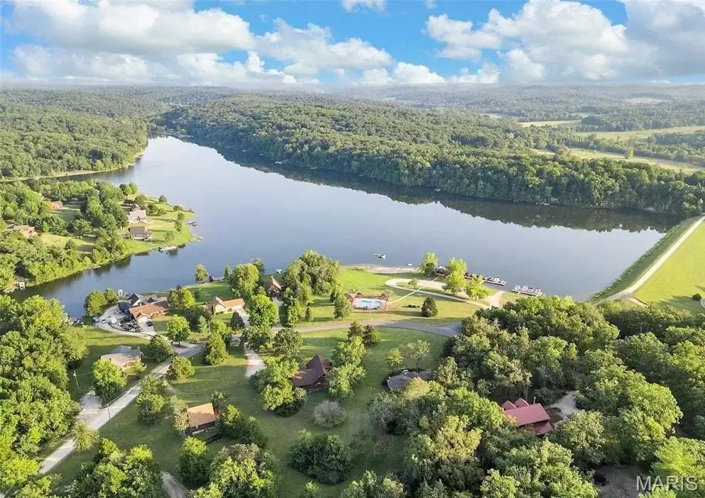 270 Bridle Spur Road, Bourbon, MO 65441 - #1