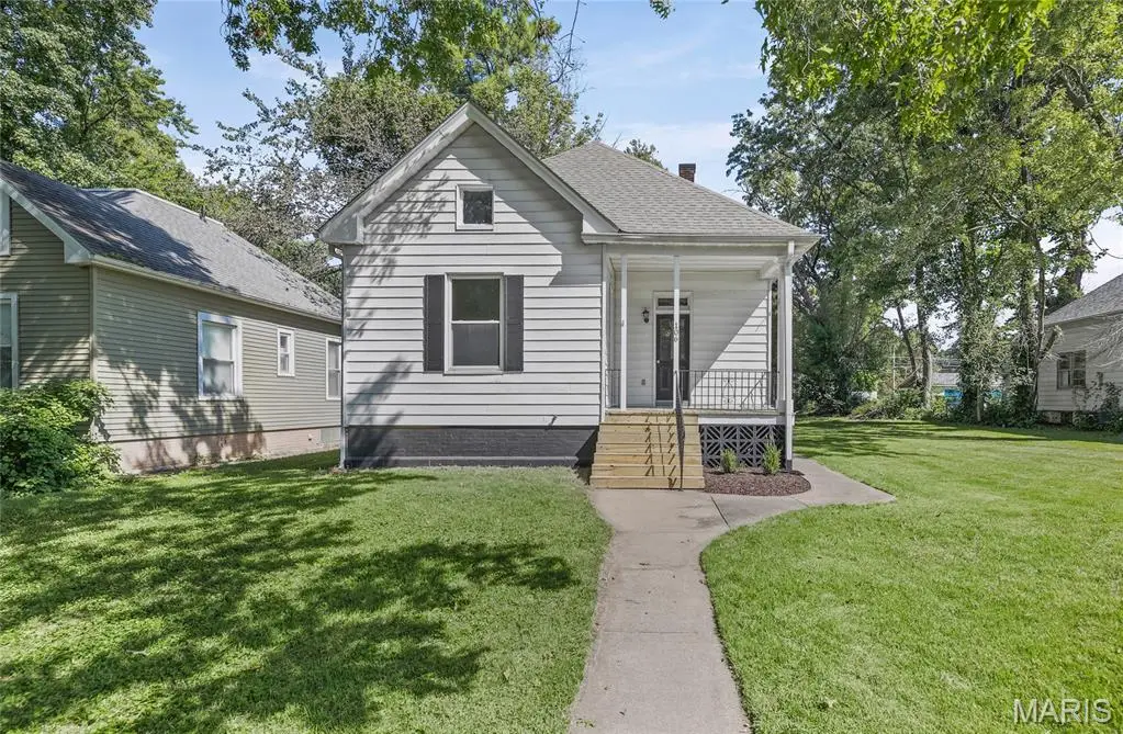 106 Hazel Ave. Avenue, Belleville, IL 62223 - #1