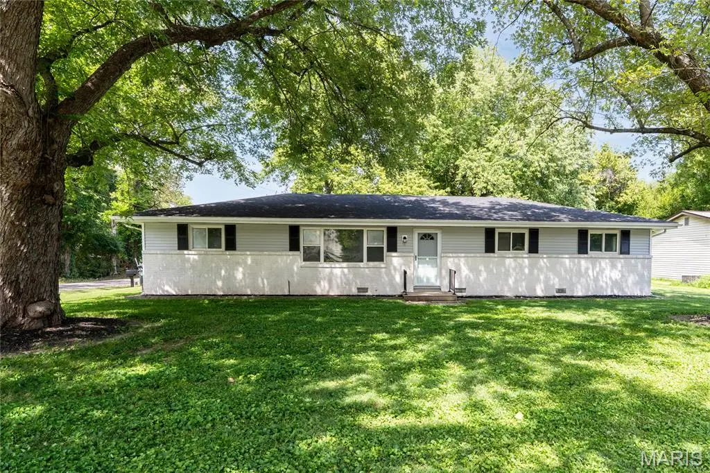 1201 Hollywood Heights Road, Caseyville, IL 62232 - #1