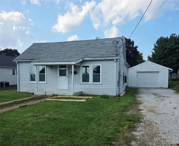 205 Leonard Avenue, Jerseyville, IL 62052