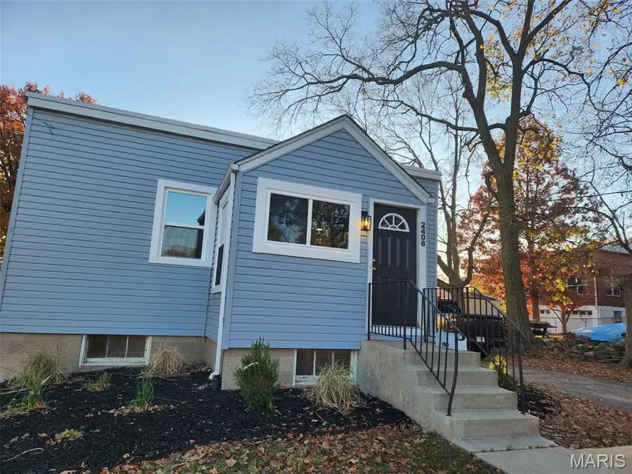2408 Gass Avenue, Overland, MO 63114 - #2