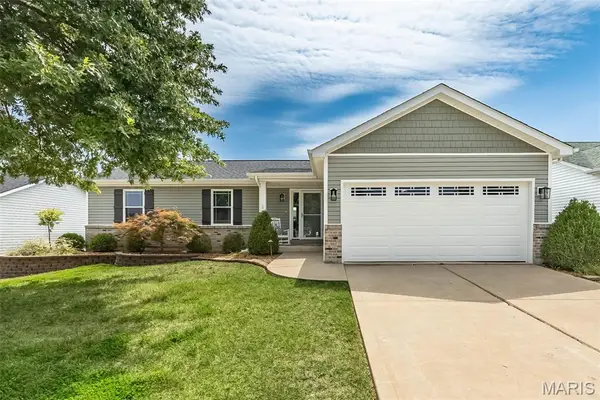 46 Tulip Bend Drive, Wentzville, MO 63385