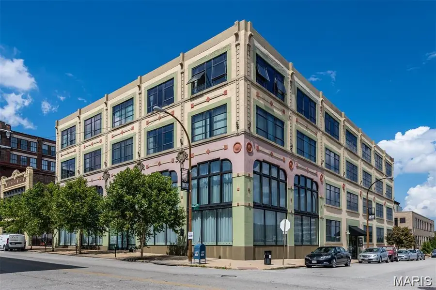 2201 Locust Street #201, Saint Louis, MO 63103 - #2