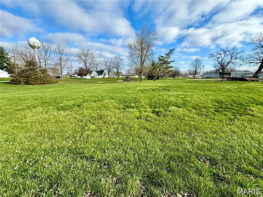 0 S Maple, Lewistown, MO 63452 - #2