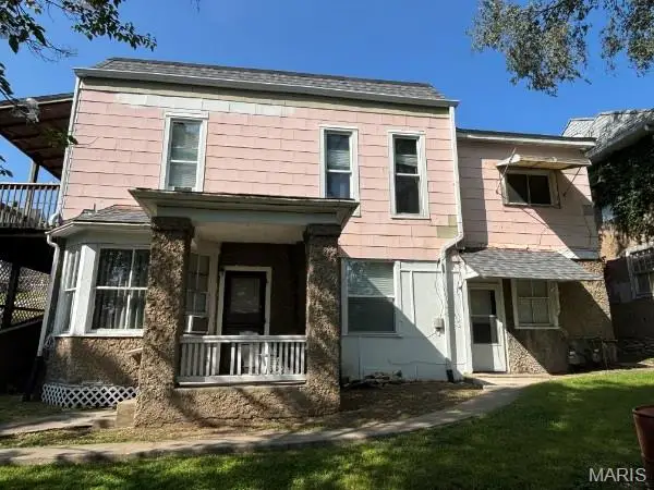 122-124 N Arch Street, Hannibal, MO 63401 - #3
