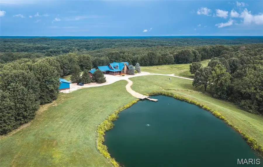 10000 Skylark Lane, Versailles, MO 65084 - #2