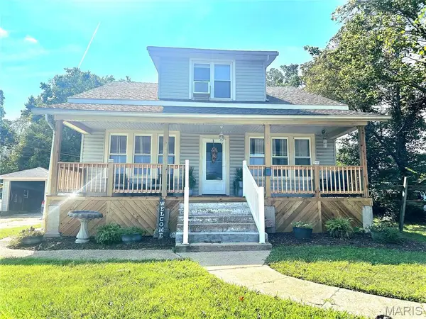 655 S Main Street, St Clair, MO 63077