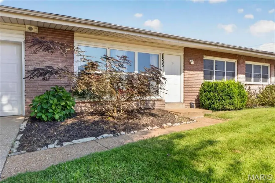 1805 Flicker Drive, Florissant, MO 63031 - #2