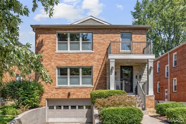 7225 Amherst Avenue, University City, MO 63130