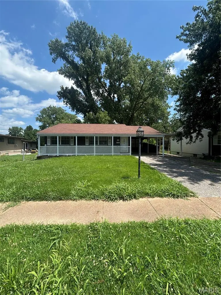 325 Moule Drive, Florissant, MO 63031 - #2
