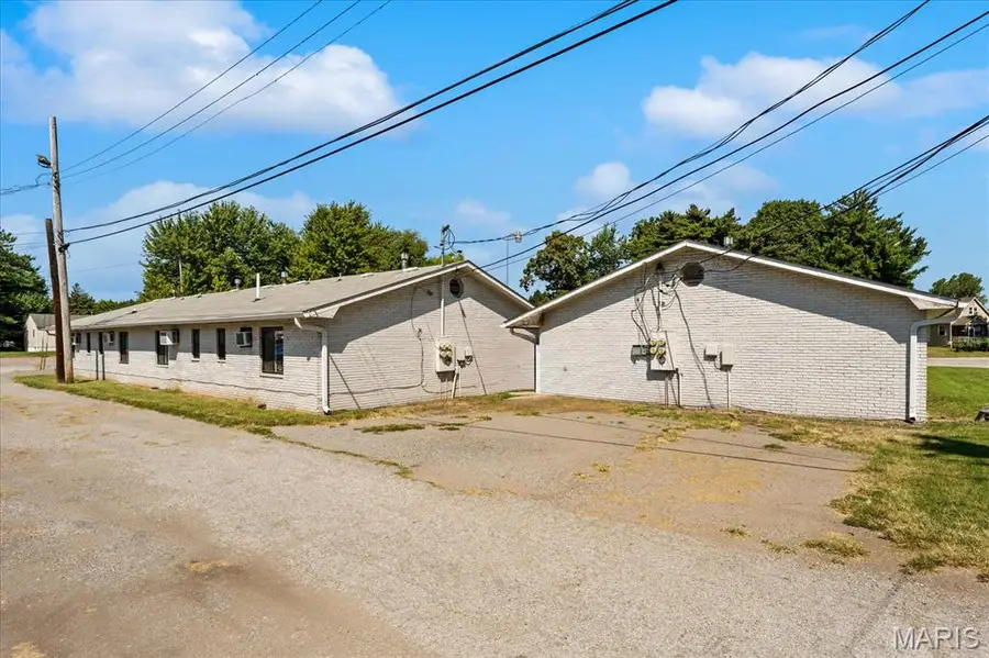 1906 Rhodes Street, Madison, IL 62060 - #2