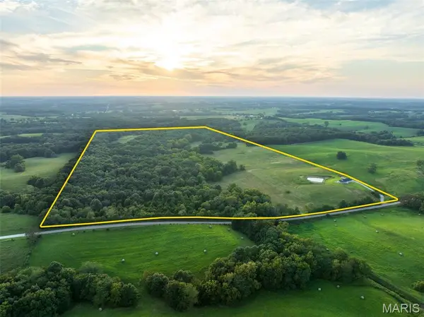 26301 Maple Drive, Bucklin, MO 64631