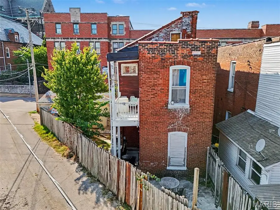 2642 Ohio Avenue, Saint Louis, MO 63118 - #2