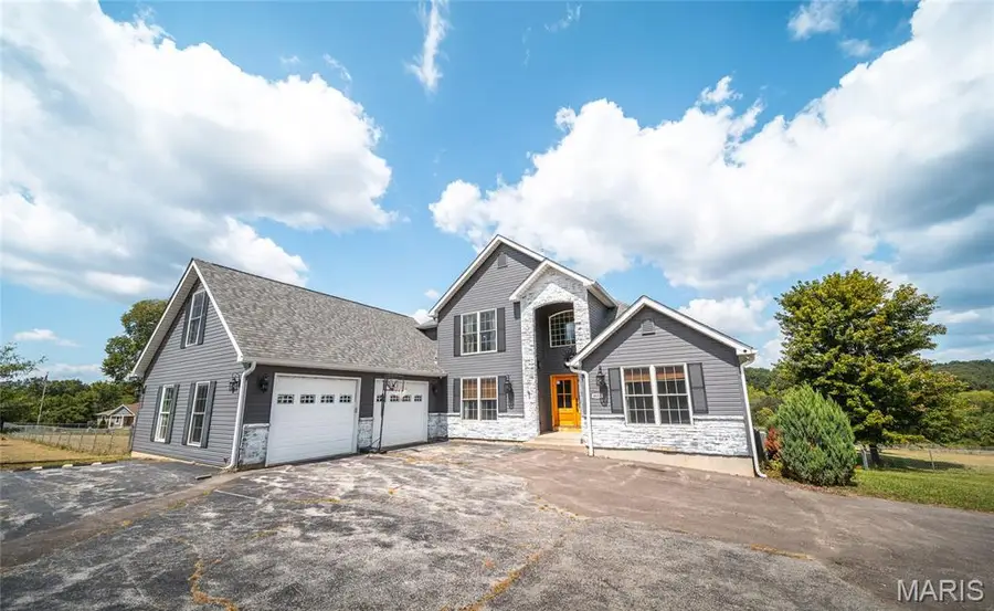 4411 Rock Road, Bourbon, MO 65441 - #3