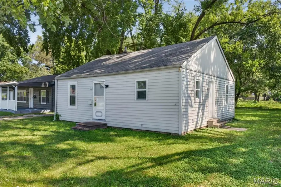 817 Sparks Avenue, Cahokia, IL 62206 - #3