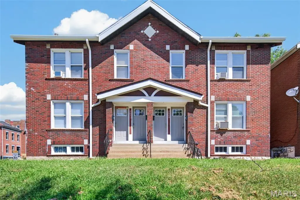 2649 Winnebago Street, Saint Louis, MO 63118 - #1