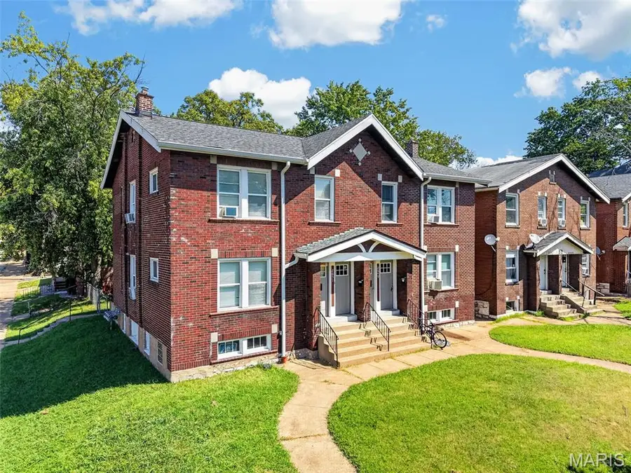 2649 Winnebago Street, Saint Louis, MO 63118 - #2