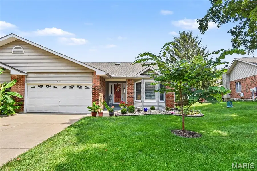 2960 Sylvan Lane #5D, Saint Charles, MO 63301 - #2