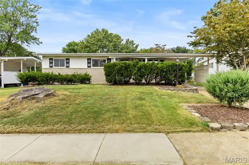 1345 Bobolink Drive, Florissant, MO 63031 - #1