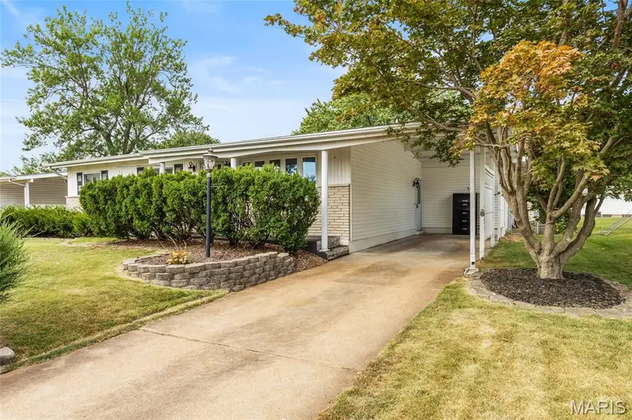 1345 Bobolink Drive, Florissant, MO 63031 - #2