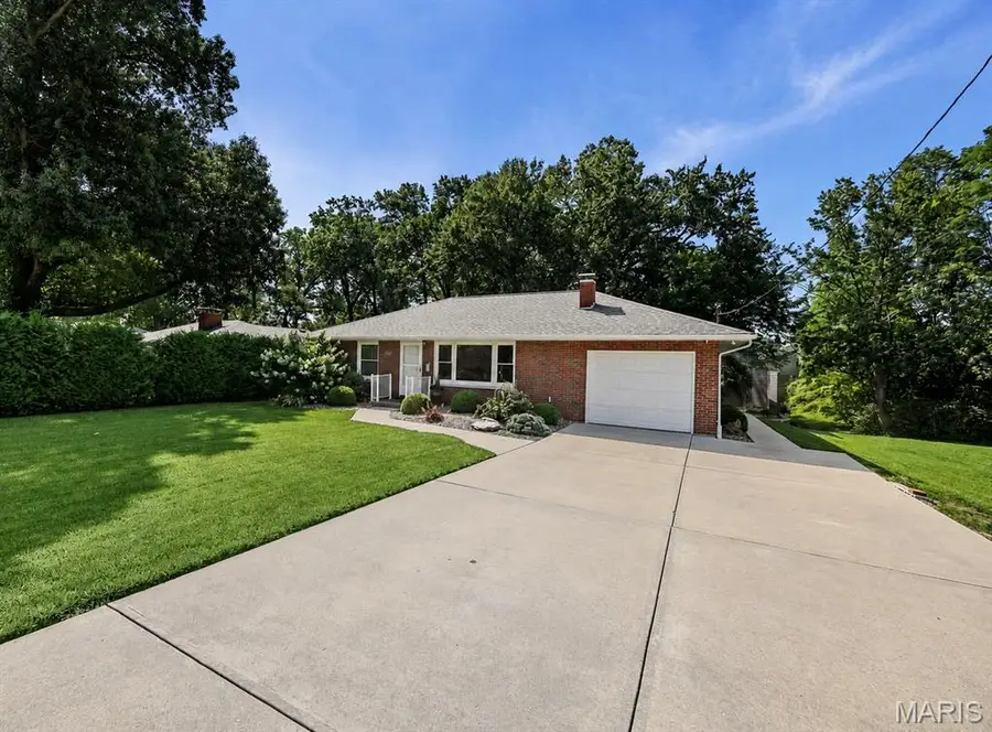 3405 Mcarthur Blvd, Alton, IL 62002 - #2
