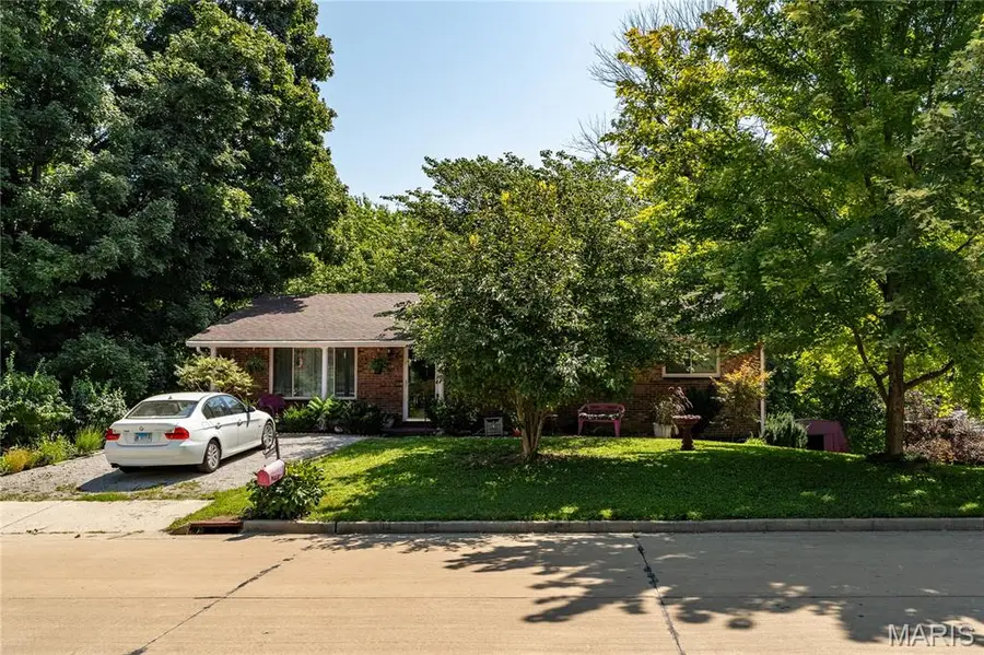 334 Pleasant Ridge Road, Fairview Heights, IL 62208 - #2