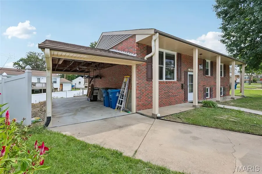 4107 Celtic Court, Saint Louis, MO 63125 - #2