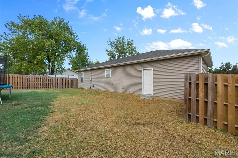 909 Forest Avenue, Perryville, MO 63775 - #2