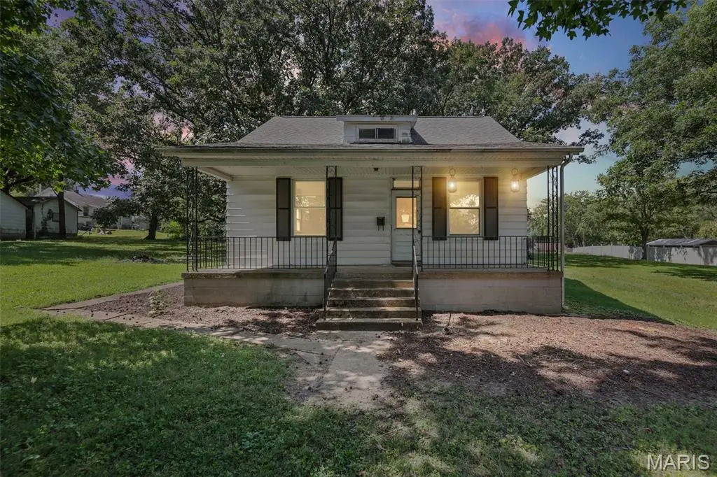 215 N Herman Street, Lebanon, IL 62254 - #1