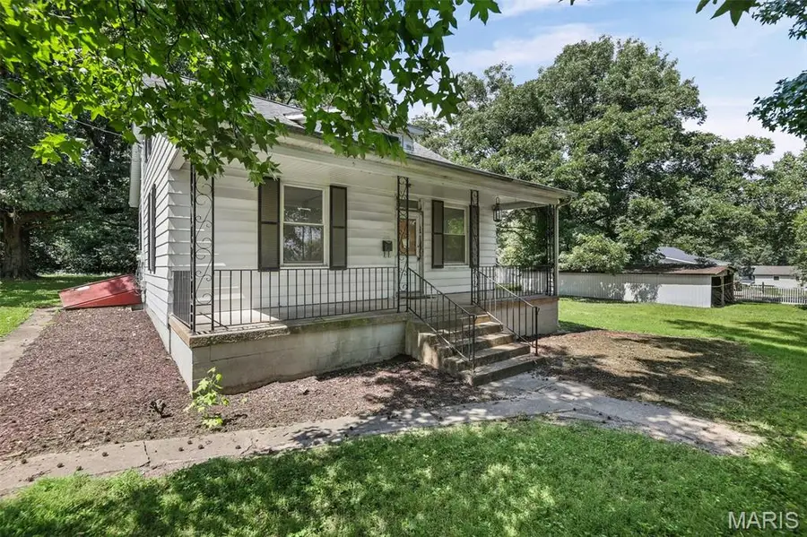 215 N Herman Street, Lebanon, IL 62254 - #3