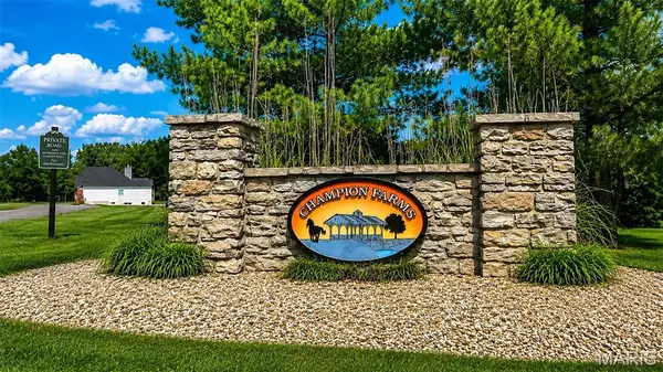 14 Gallant Fox Drive, Troy, MO 63379