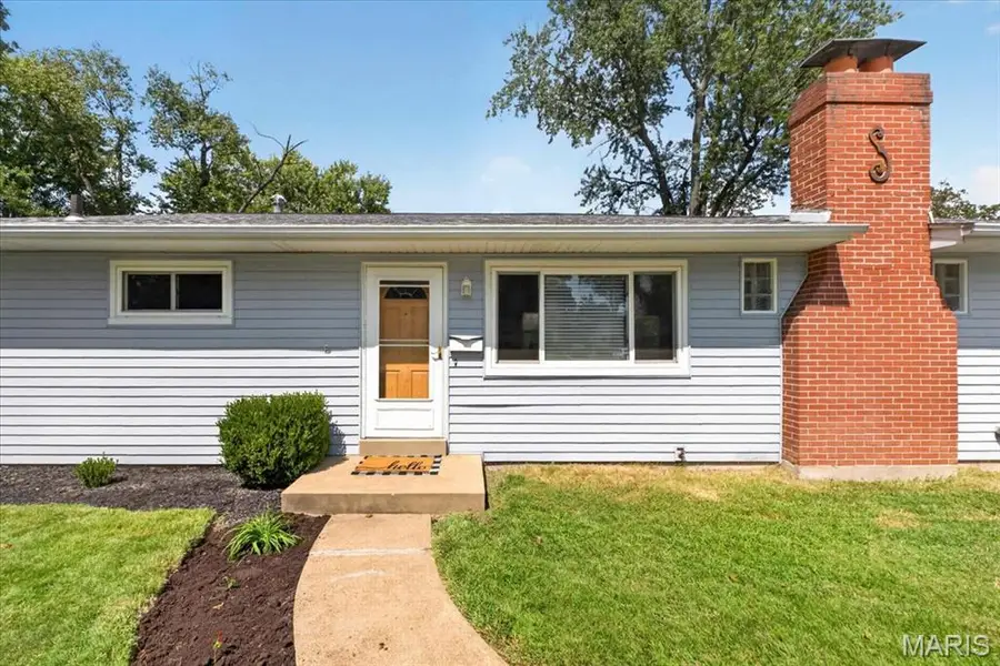 4725 Candace Drive, Saint Louis, MO 63123 - #2