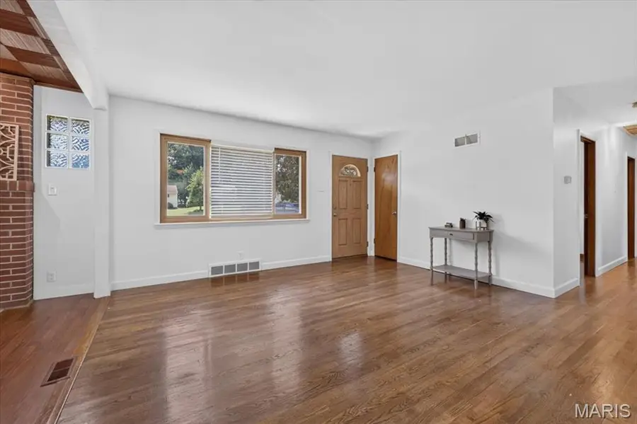 4725 Candace Drive, Saint Louis, MO 63123 - #3