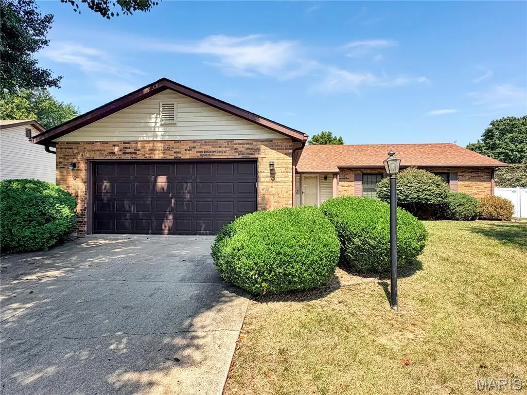 409 Kim Drive, Fairview Heights, IL 62208 - #1