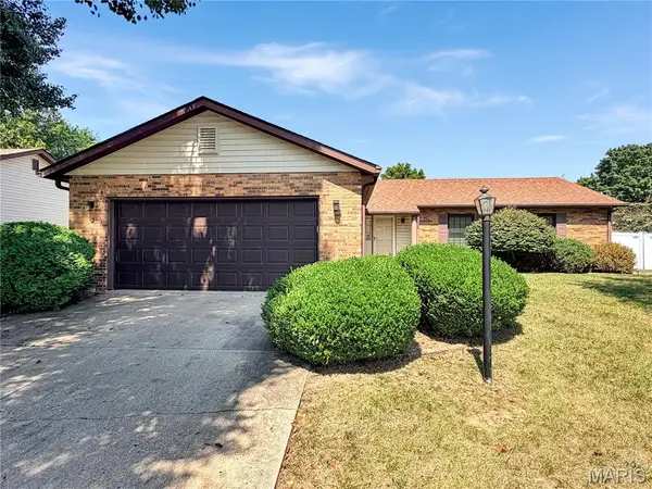 409 Kim Drive, Fairview Heights, IL 62208