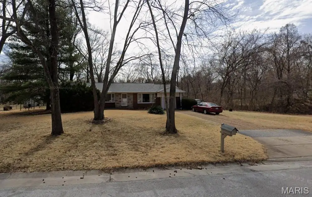 444 Essen Lane, Ballwin, MO 63021 - #1