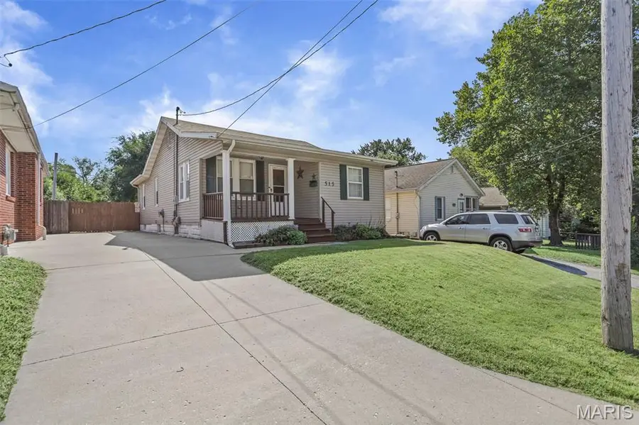 515 Marsh Avenue, Alton, IL 62002 - #3
