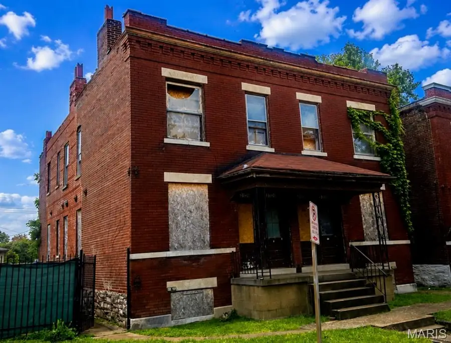 3126 Michigan Avenue, Saint Louis, MO 63118 - #2